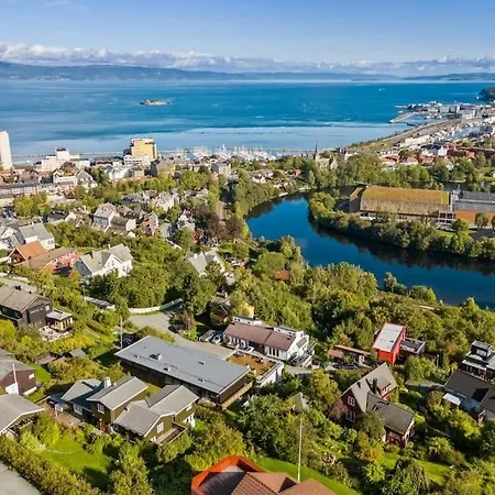Designehouse With A View Skivm25 Vila *
