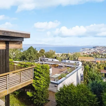 Vila Designehouse With A View Skivm25